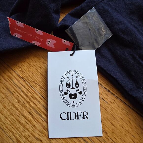 NWT Cider Plus 2X Navy Floral Embroidery Square Neck Curve Peasant Blouse Top - Picture 14 of 15